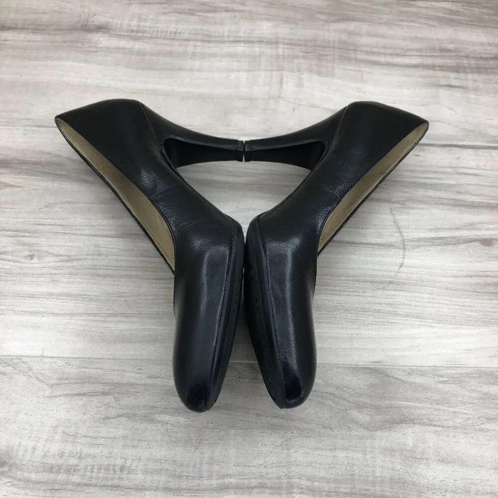 Naturalizer Heels Womens 7.5N Clava Black Leather Slip On Pump Shoes